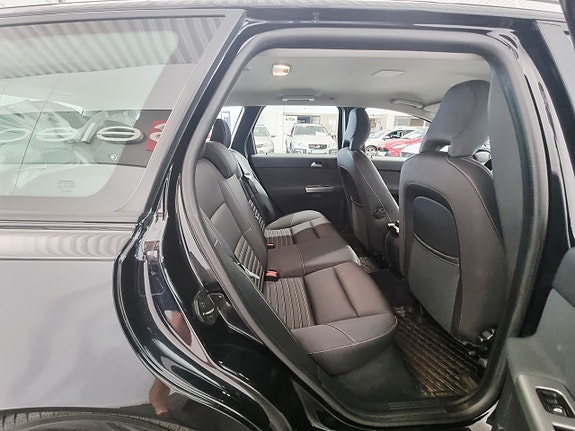 Volvo V50 17 of 25