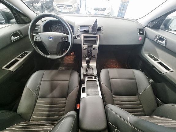 Volvo V50 11 of 25