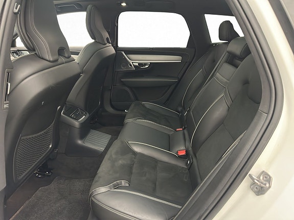 Volvo V90 17 of 30