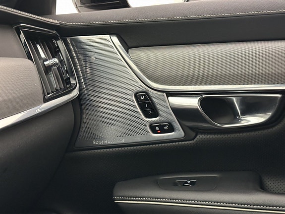 Volvo V90 30 of 30