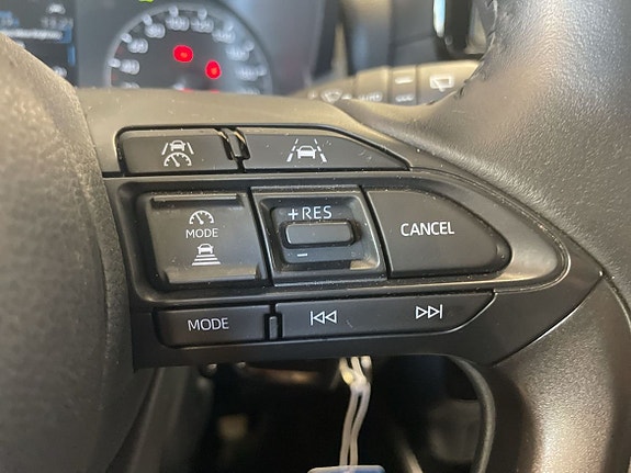 Toyota Yaris 14 of 15