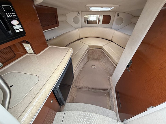 Sea Ray SunSport 290 10 of 15