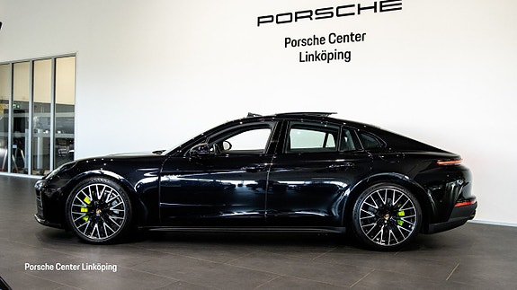 Porsche Panamera 4 4 of 24