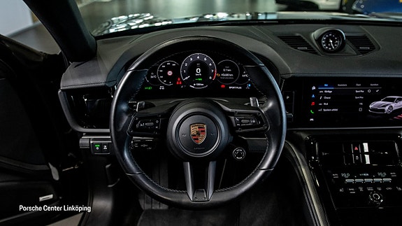 Porsche Panamera 4 12 of 24