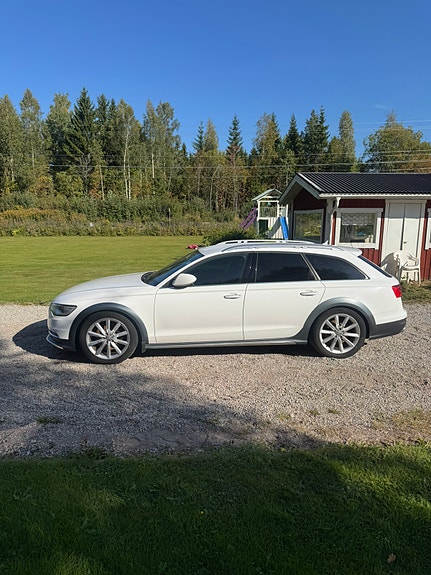 Audi A6 allroad 3 of 6