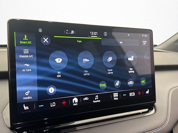 Skoda Enyaq 25 of 30