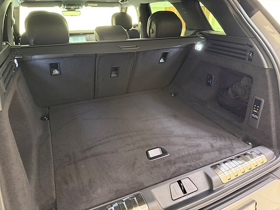 Land Rover Range Rover Sport 22 of 23