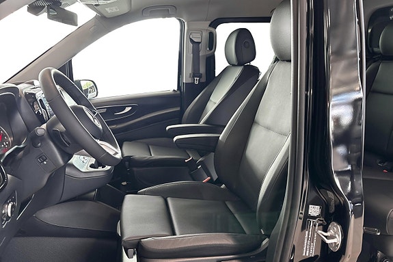 Mercedes-Benz Vito 108 11 of 18
