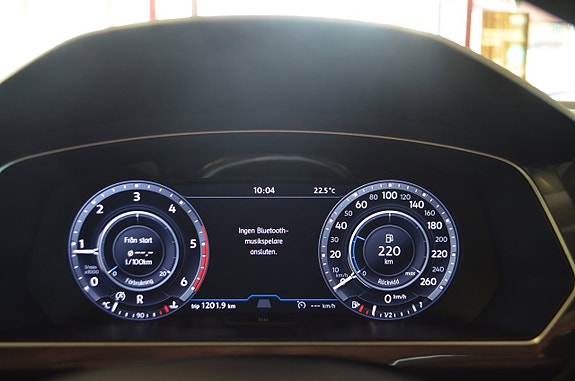 Volkswagen Tiguan 24 of 27