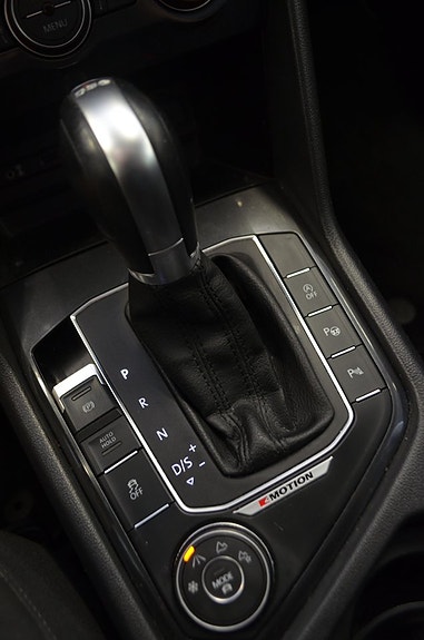 Volkswagen Tiguan 26 of 27