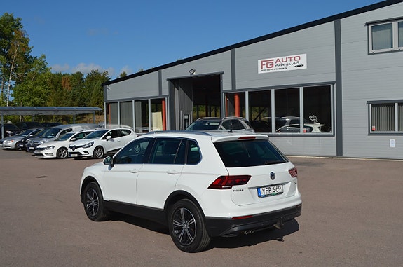 Volkswagen Tiguan 4 of 27
