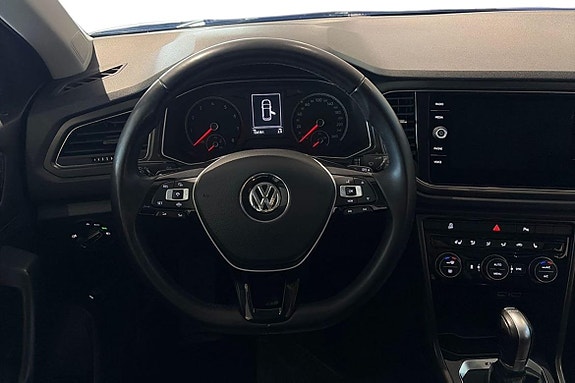 Volkswagen T-Roc 13 of 22