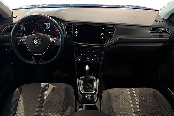 Volkswagen T-Roc 12 of 22