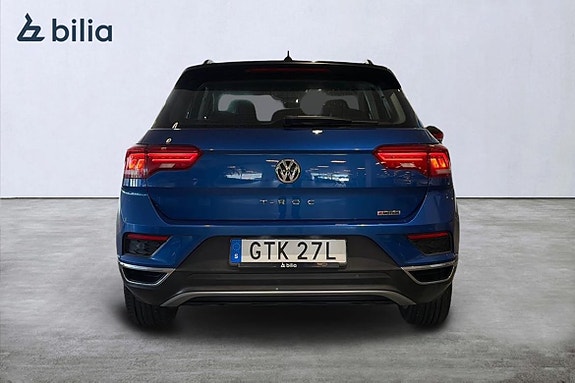 Volkswagen T-Roc 8 of 22