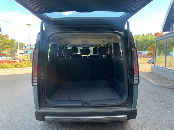 Kia PV5 14 of 19