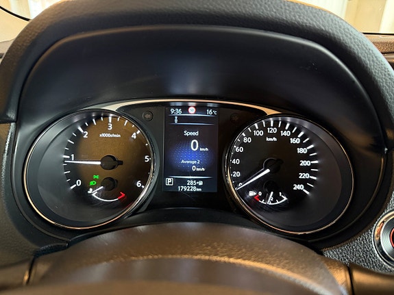 Nissan X-Trail 29 of 30