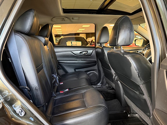 Nissan X-Trail 22 of 30