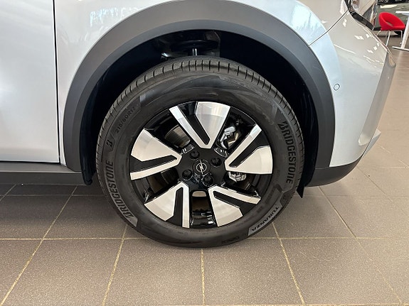Opel Frontera 12 of 14