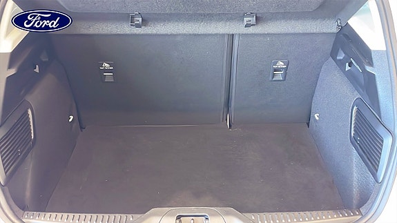 Ford Focus 10 of 26