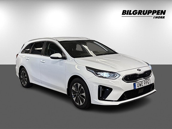 Kia Ceed 3 of 18