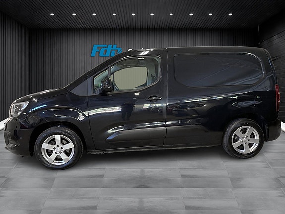 Opel Combo 2 of 16