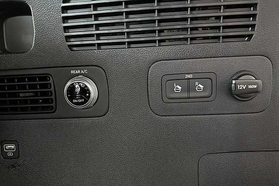 Hyundai Santa Fe 24 of 26