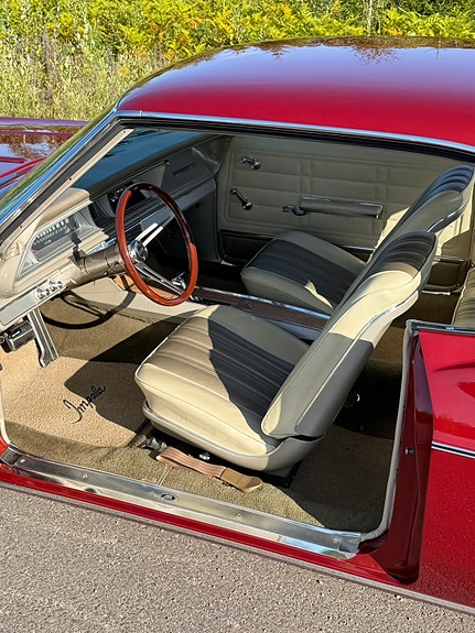 Chevrolet Impala 7 of 20