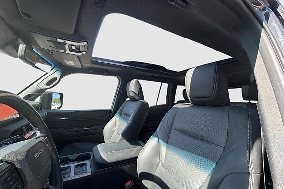 Toyota Land Cruiser 16 of 19