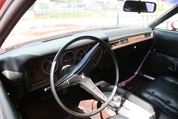 Plymouth Roadrunner 19 of 24