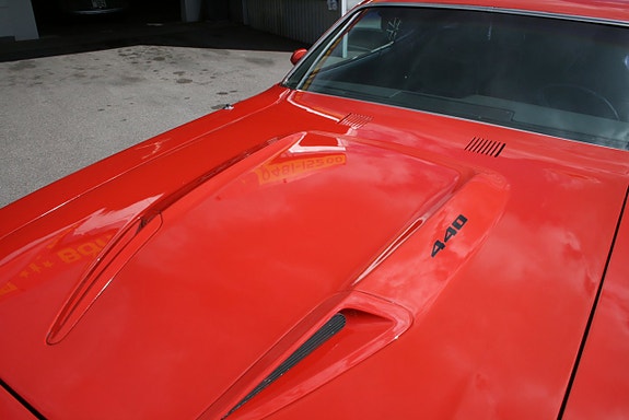 Plymouth Roadrunner 11 of 24