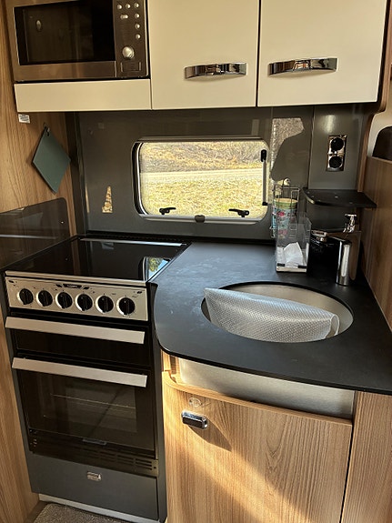Swift Toscane 774 4 of 6