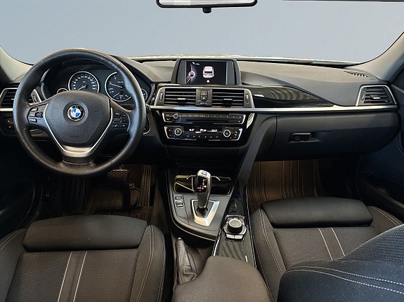 BMW 320d 8 of 22