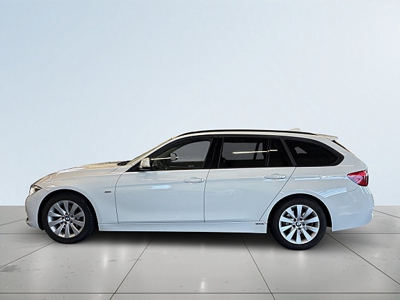 BMW 320d 4 of 22