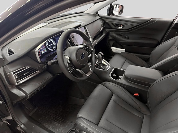 Subaru Outback 5 of 9