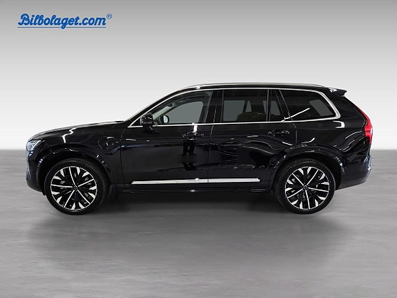 Volvo XC90 3 of 18