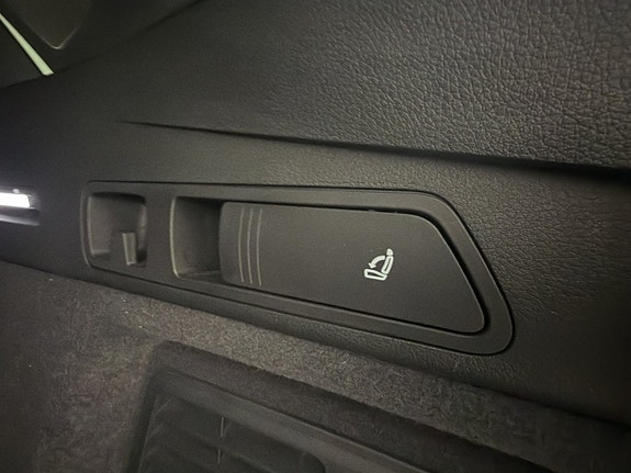 Audi Q8 11 of 30