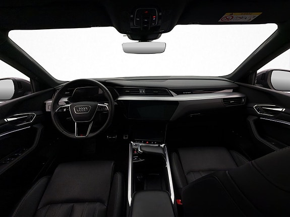 Audi Q8 15 of 30