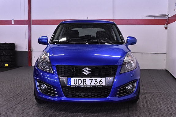 Suzuki Swift 3 of 17