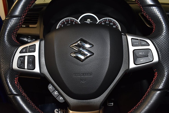Suzuki Swift 12 of 17