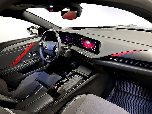 Opel Astra 11 of 15