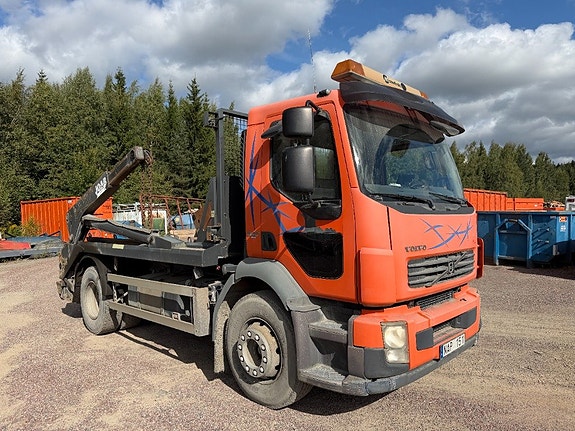 Liftdumper Volvo FLH 240 2 of 5
