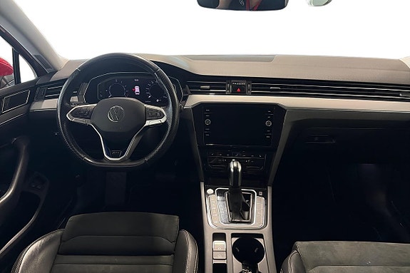 Volkswagen Passat 6 of 11