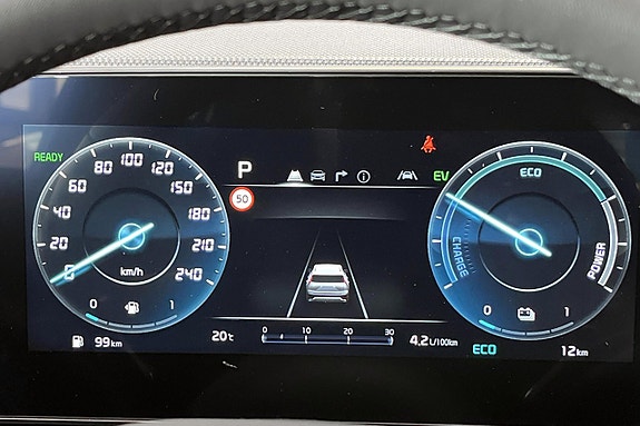 Kia Niro 10 of 21