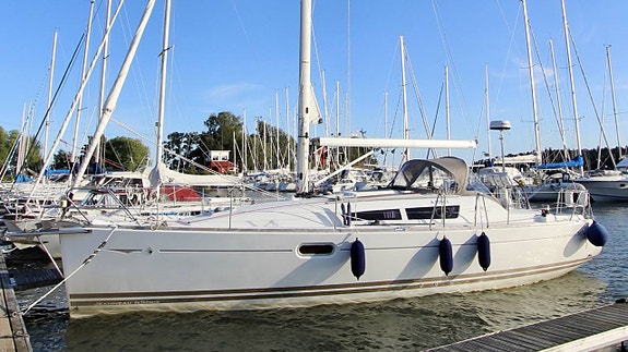 Jeanneau Sun Odyssey 36i 2011 Finland 2 of 12