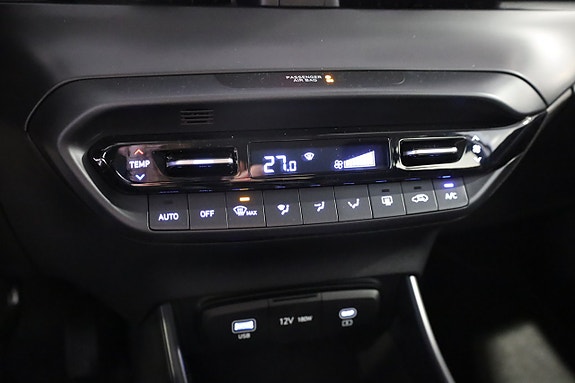 Hyundai i20 14 of 19