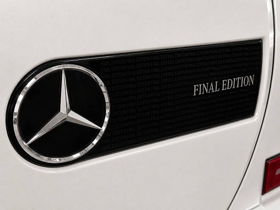 Mercedes-Benz G500 17 of 17