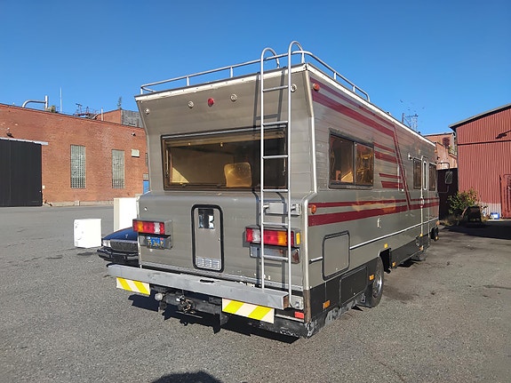Winnebago 1976 WINNEBAGO INDIAN MOTORHOME 6 of 17