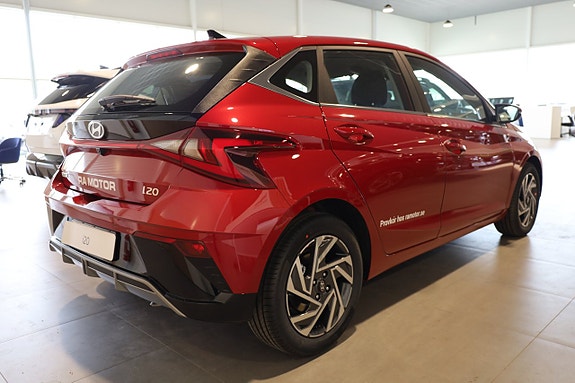 Hyundai i20 4 of 22
