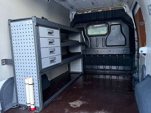 Ford Transit Connect 15 of 16