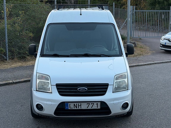 Ford Transit Connect 2 of 16